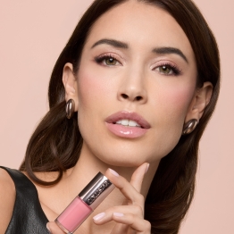 Lip Gloss Shine